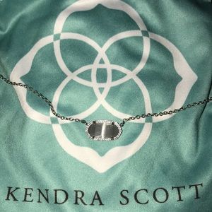 Kendra Scott necklace